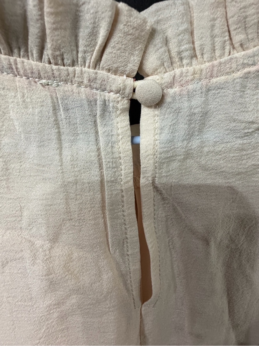 Umgee Cream Blouse with Pink & Blue Embroidery Size M - Picture 8 of 11
